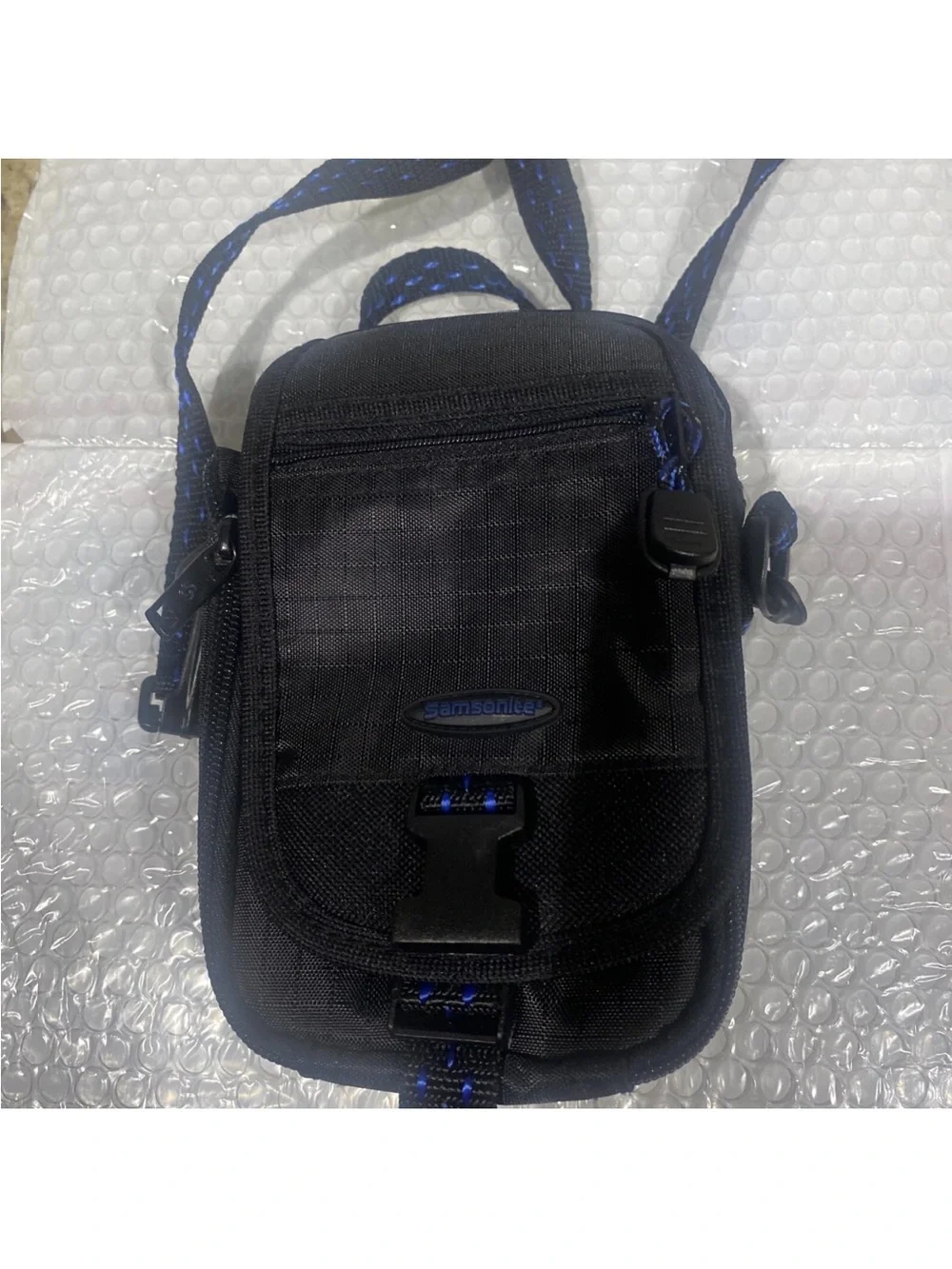 Samsung camera carry bag adjustable strap